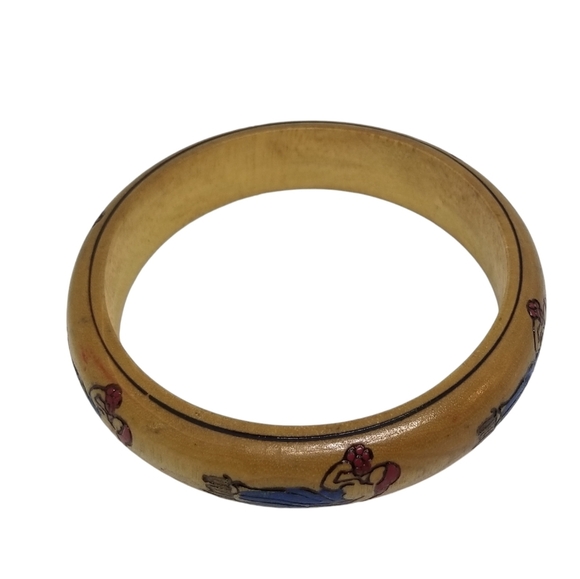 VINTAGE HANDPAINTED & ETCHED GODDESS DESIGN WOODEN BANGLE BRACELET - Picture 2 of 3